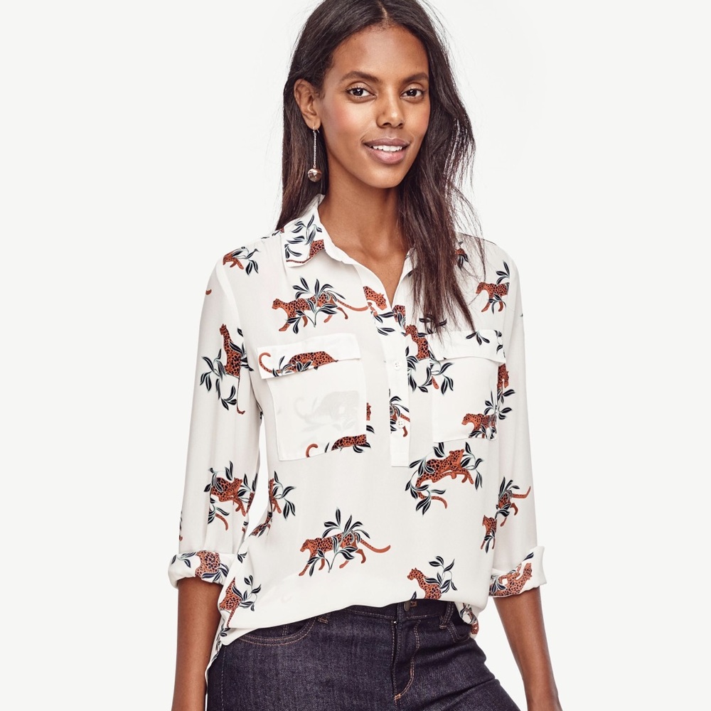 Ann Taylor Jungle Cat Popover Blouse - XS